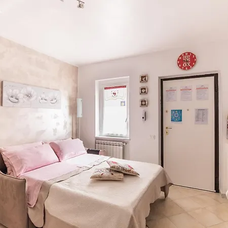 Valery House لا سبيتسْيا