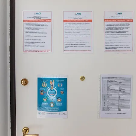 Valery House Апартаменти *