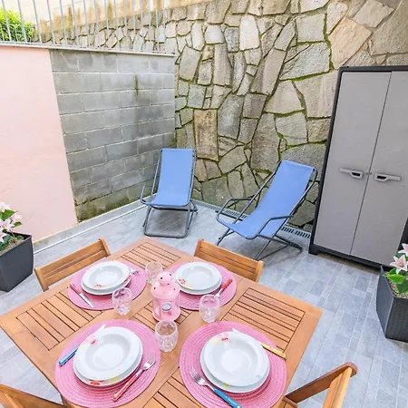 Apartment Valery House *