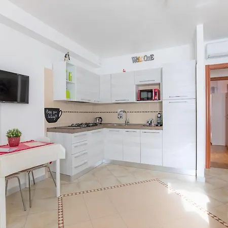 Apartment Valery House
